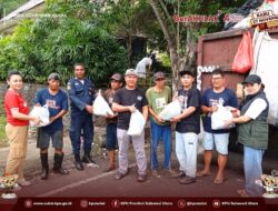 KPU Sulut Rayakan Natal dengan Berbagi Kasih Bersama Pahlawan Kebersihan