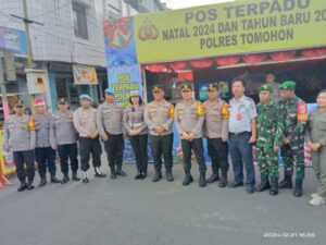 Jelang Nataru Kapolda Sulut Kunjungi Pos Terpadu Natal dan Tahun Baru Polres Tomohon