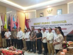 Ketua DPRD Manado Saksikan Penetapan Andrei Angouw-Richard Sualang sebagai Walikota dan Wakil Walikota Terpilih