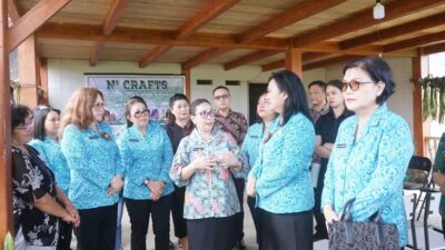Ketua TP-PKK Sulut Kunjungi Minahasa, Tinjau UMKM dan Kerajinan Lokal