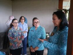 Kunjungan Kerja Ketua TP-PKK Sulut, Disambut Wakil Bupati dan TP-PKK Minahasa
