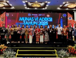 Ketua DPRD Mono Turang Hadiri Munas VI Adeksi di Semarang