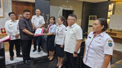 Bupati Minut Tunjuk Plt untuk Empat Jabatan Kosong, Wabup Serahkan SK di Ruang Kerja