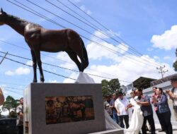 Patung Kuda Legendaris Milord Diresmikan di Tompaso Barat, Jadi Ikon Baru Minahasa