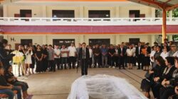 Penghormatan Terakhir untuk Mendiang Ascke Benu di FISIP Unsrat
