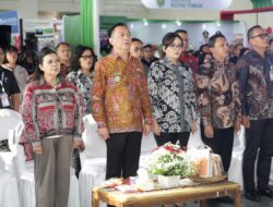 Walikota Tomohon Resmi Buka TIFF 2025, Tampilkan Pesona Bunga di Panggung Dunia