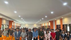 Dekan FISIP Unsrat Ferry Liando: Asah Kepemimpinan, Mahasiswa Wajib Berorganisasi