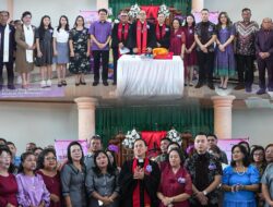 Pdt. Michel Pangalila Serahkan Pelayanan kepada Pdt. Judi S. Tunari, Wali Kota dan Wakil Wali Kota Manado Turut Hadir