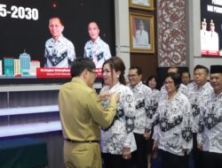 Wali Kota Manado Hadiri Pengukuhan Ibunda Guru dan Pengurus PGRI Kota Manado Masa Bakti 2025–2030