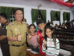 Bupati Minahasa Selatan Hadiri Ibadah Safari Natal di Kecamatan Sinonsayang dan Tenga