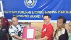 Joune Ganda Kejutkan Hotel Minahasa, Resmi Ambil Formulir Ketua PSSI Sulut 2025