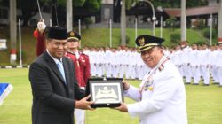 Prestasi Nasional! IPDN Beri Penghargaan Bergengsi kepada Bupati Robby Dondokambey atas Dedikasi Kepamongprajaan