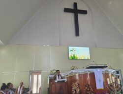 Di Perayaan Paskah GMIM Sentrum Amurang, Sekwan Silangen Bacakan Pesan Gubernur: Kebangkitan Kristus Panggilan Pembaruan Diri