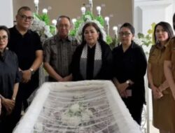 DPRD Sulut dan Sekretariat Sampaikan Duka, Melayat ke Rumah Almarhumah Fitje Roring-Waani, Selasa (31/03/2026)