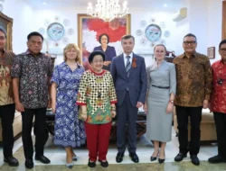 Momen Hangat di Teuku Umar: Olly Dondokambey Dampingi Megawati Perkuat Akar Persahabatan 76 Tahun Indonesia-Rusia