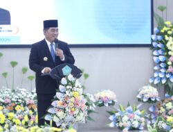 Resmi! Yulius Selvanus Lantik Tahlis Gallang sebagai Sekda Definitif, Dijuluki “Panglima Birokrasi”