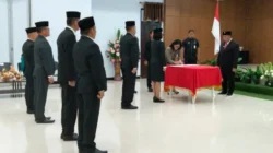 Bupati Robby Dondokambey Lantik 4 Pejabat Eselon II dan 2 Staf Ahli, Perkuat Kinerja Pemkab Minahasa