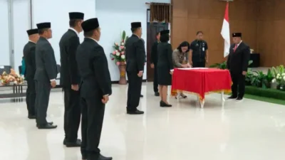 Bupati Robby Dondokambey Lantik 4 Pejabat Eselon II dan 2 Staf Ahli, Perkuat Kinerja Pemkab Minahasa