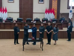 DPRD Sulut Sahkan Ranperda Pertanggungjawaban APBD 2025, Gubernur Yulius Paparkan Arah Pembangunan dan Fiskal 2027