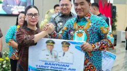 Wabup Vanda Sarundajang Terima Alsintan dari Gubernur Yulius, Perkuat Pertanian Minahasa