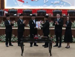 Pemprov Sulut dan DPRD Teken KUA-PPAS 2027, Yulius: Ruang Fiskal Boleh Sempit, Inovasi Tak Boleh Berhenti