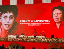 Adian Napitupulu Sentil Gaya Hidup Kader PDIP: Mau Dicintai Rakyat, Jangan Hedonis