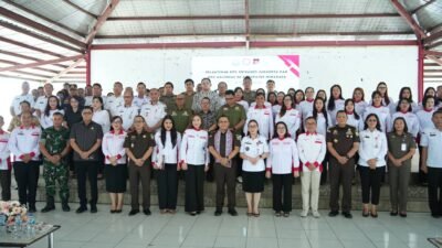 Wakil Bupati Vanda Sarundajang Hadiri Pelantikan Pengurus ABPEDNAS, Srikandi Jaga Desa dan ASLINMAS Minahasa