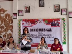 Bina Rohani di Kakas, Lynda Watania Titip Pesan untuk Generasi Muda: Kalian Calon Pemimpin Masa Depan