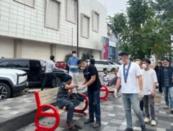 Bukan Sekadar Mengkritik! GMKI Manado Gerak Cepat Turun ke Jalan, Bagikan 1.000 Masker Gratis di Tengah Kepungan Asap Karhutla