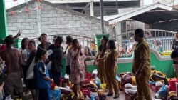 Perintahkan Gerak Cepat, Gubernur Yulius Selvanus Bantu 39 KK Korban Kebakaran Sindulang dan Sario